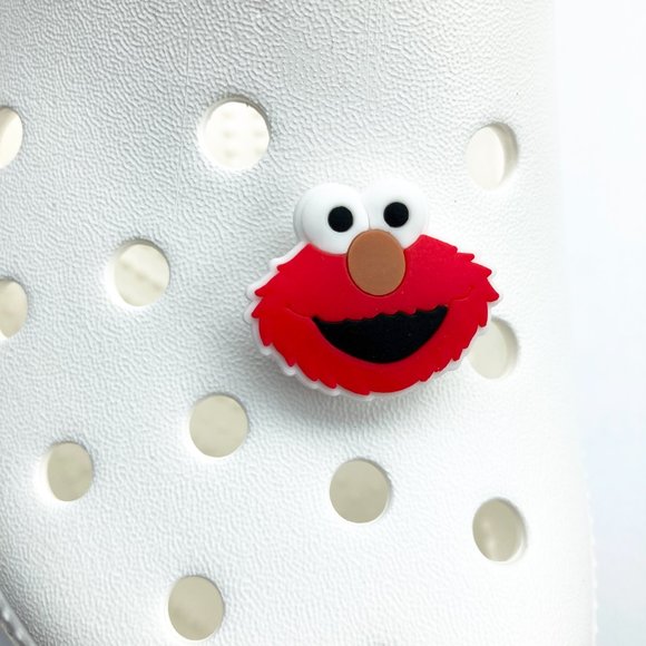 Lot of 20 Elmo Shoe Charms + FREE Gift w/ALL orders (HYB022-13) - Picture 2 of 2